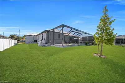 2858 SW 25th Pl, Cape Coral, FL 33914 - Photo 45