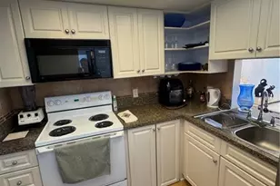 1724 Pine Valley Dr, Fort Myers, FL 33907 - Photo 5