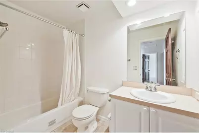 432 SE 17th St, Cape Coral, FL 33990 - Photo 17