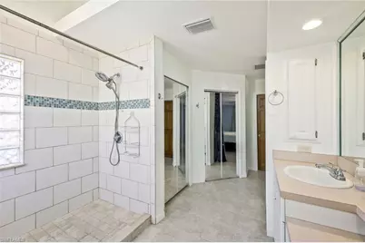 432 SE 17th St, Cape Coral, FL 33990 - Photo 15