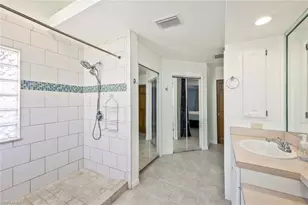 432 SE 17th St, Cape Coral, FL 33990 - Photo 15