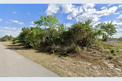 3903 14th St SW, Lehigh Acres, FL 33976 - Photo 3