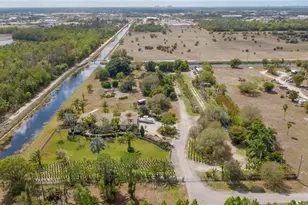 7350 Green Acre Ln, Fort Myers, FL 33912 - Photo 41