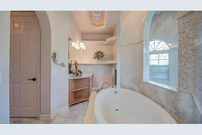 7350 Green Acre Ln, Fort Myers, FL 33912 - Photo 17