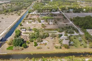 7350 Green Acre Ln, Fort Myers, FL 33912 - Photo 1