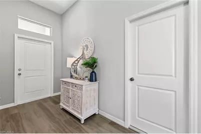 1810 NE 3rd Ave, Cape Coral, FL 33993 - Photo 3