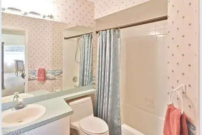 1401 McGregor Park Cir, Fort Myers, FL 33908 - Photo 17