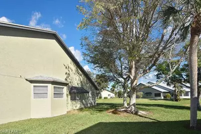 1401 McGregor Park Cir, Fort Myers, FL 33908 - Photo 37