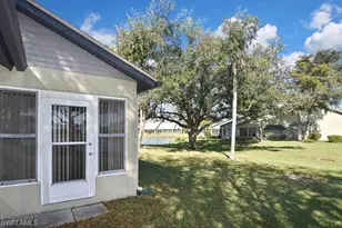 1401 McGregor Park Cir, Fort Myers, FL 33908 - Photo 39