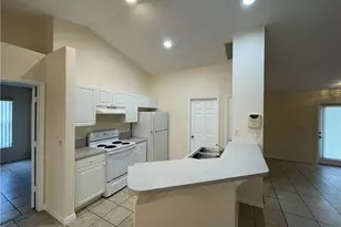 606 SW 27th Terrace, Cape Coral, FL 33914 - Photo 5