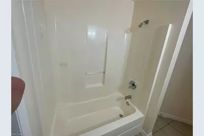 606 SW 27th Ter, Cape Coral, FL 33914 - Photo 17