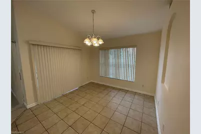 606 SW 27th Ter, Cape Coral, FL 33914 - Photo 7