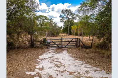 535 Evans Rd, Labelle, FL 33935 - Photo 23