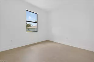 208 Pembroke St St, Lehigh Acres, FL 33974 - Photo 15