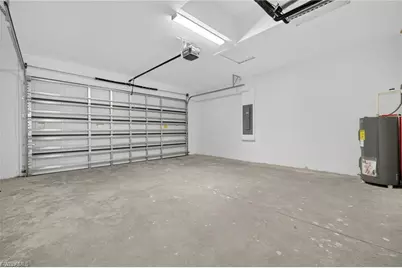 208 Pembroke St St, Lehigh Acres, FL 33974 - Photo 17