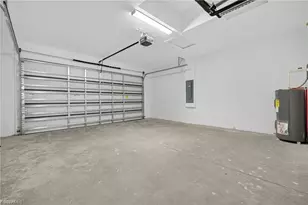 208 Pembroke St St, Lehigh Acres, FL 33974 - Photo 17