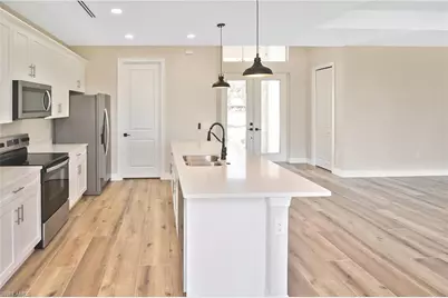 1406 NW 19th St, Cape Coral, FL 33993 - Photo 9