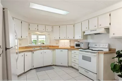 5523 Salem Ln, North Fort Myers, FL 33917 - Photo 3