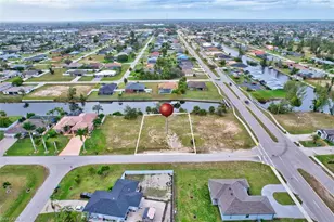 3206 SW 11th Pl, Cape Coral, FL 33914 - Photo 3