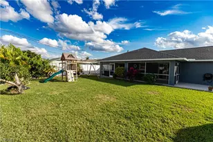 417 SE 21st Terrace, Cape Coral, FL 33990 - Photo 21