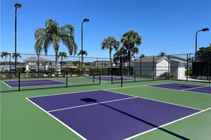 10480 Washingtonia Palm Way, Fort Myers, FL 33966 - Photo 33