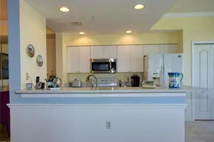 10480 Washingtonia Palm Way, Fort Myers, FL 33966 - Photo 11