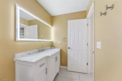 526-528 SE 5th Pl, Cape Coral, FL 33990 - Photo 29