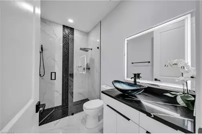 1401 NW 1st St, Cape Coral, FL 33993 - Photo 17