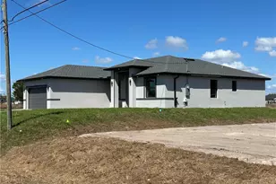 4020 34th St SW, Lehigh Acres, FL 33976 - Photo 5