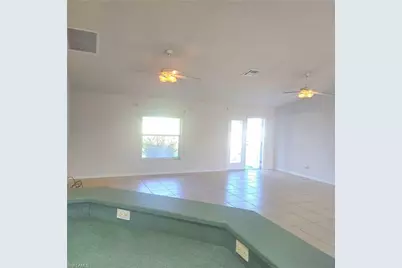 3315 SW 8th Ct, Cape Coral, FL 33914 - Photo 11