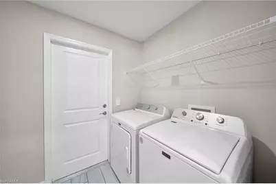 4326 NE 24th Pl, Cape Coral, FL 33909 - Photo 9