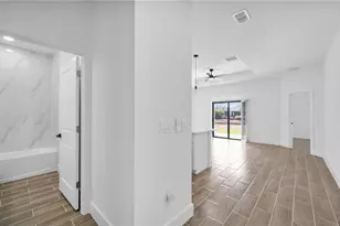 4991 Fairway Ct, Lehigh Acres, FL 33973 - Photo 11