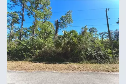 2104 Louis Ave, Alva, FL 33920 - Photo 1