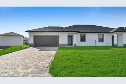 4989 Fairway Ct, Lehigh Acres, FL 33973 - Photo 9