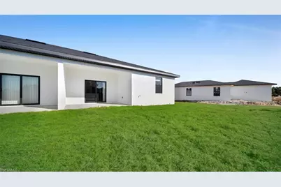 4989 Fairway Ct, Lehigh Acres, FL 33973 - Photo 33