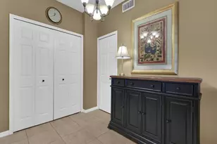 10109 Colonial Country Club Blvd, Fort Myers, FL 33913 - Photo 11