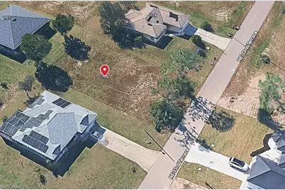 1928 NE 33rd Ter, Cape Coral, FL 33909 - Photo 5