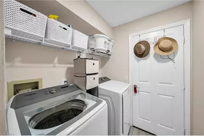 15069 Cloverdale Dr, Fort Myers, FL 33919 - Photo 27