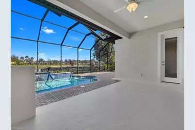 10093 Avalon Lake Cir, Fort Myers, FL 33913 - Photo 7