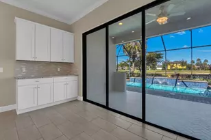 10093 Avalon Lake Cir, Fort Myers, FL 33913 - Photo 13