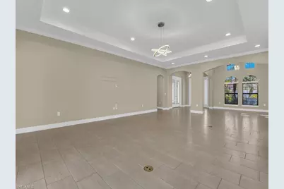 10093 Avalon Lake Cir, Fort Myers, FL 33913 - Photo 15