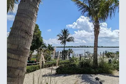 1725 SW 29th Ter, Cape Coral, FL 33914 - Photo 45
