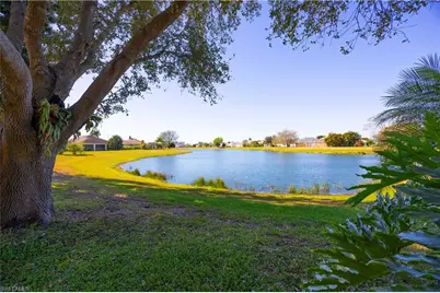 4591 Diploma Ct, Lehigh Acres, FL 33971 - Photo 5
