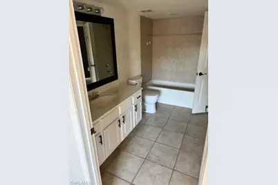 4109 Residence Dr #506, Fort Myers, FL 33901 - Photo 9