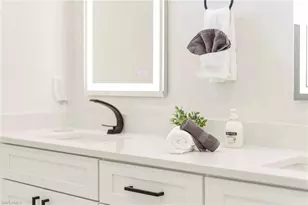 922 NW 8th Terrace, Cape Coral, FL 33993 - Photo 27