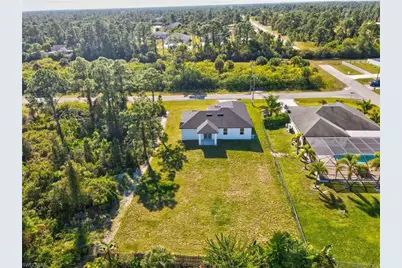 1109 Cumming St E, Lehigh Acres, FL 33974 - Photo 47