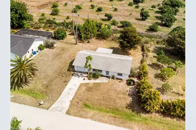 12170 Dolphin Rd, Bokeelia, FL 33922 - Photo 21