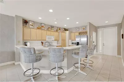 9101 Southmont Cv #202, Fort Myers, FL 33908 - Photo 9