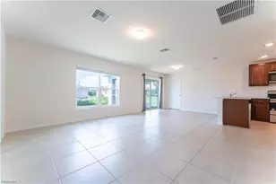 8052 Sunrise Cir, Labelle, FL 33935 - Photo 5