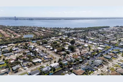 4625 Forest Glen Dr, North Fort Myers, FL 33903 - Photo 49